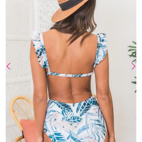 Welcome To The Jungle Swimsuit Top - Picture 2 of 2